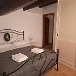 Ca' Di Leo Apartamento *